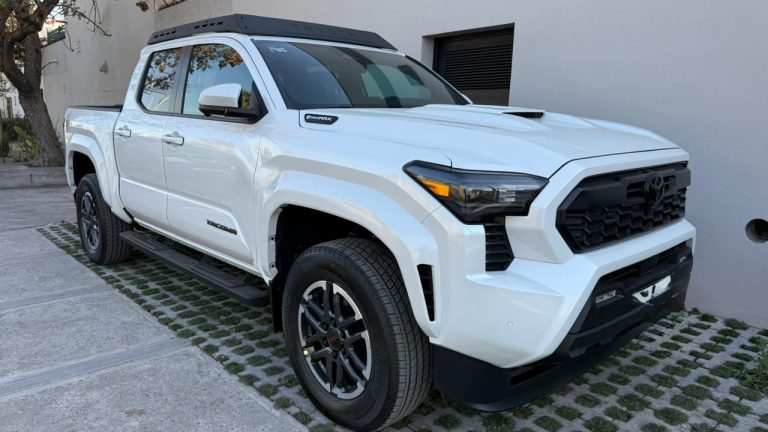 Toyota Tacoma TRD Sport Premium 4×4 Híbrida 2026